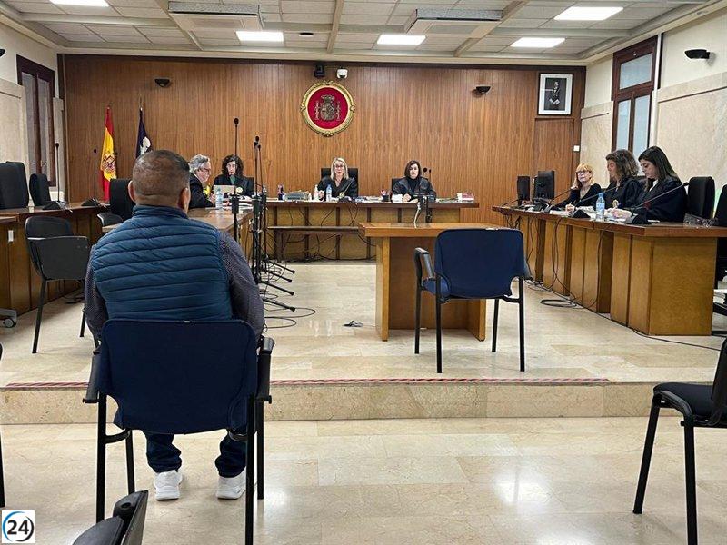 Un home nega haver abusat d'una amiga de la seva filla durant la nit d'aniversari a casa seva.

Un home nega haver abusat d'una amiga de la seva filla quan va passar la nit a casa seva pel seu aniversari.