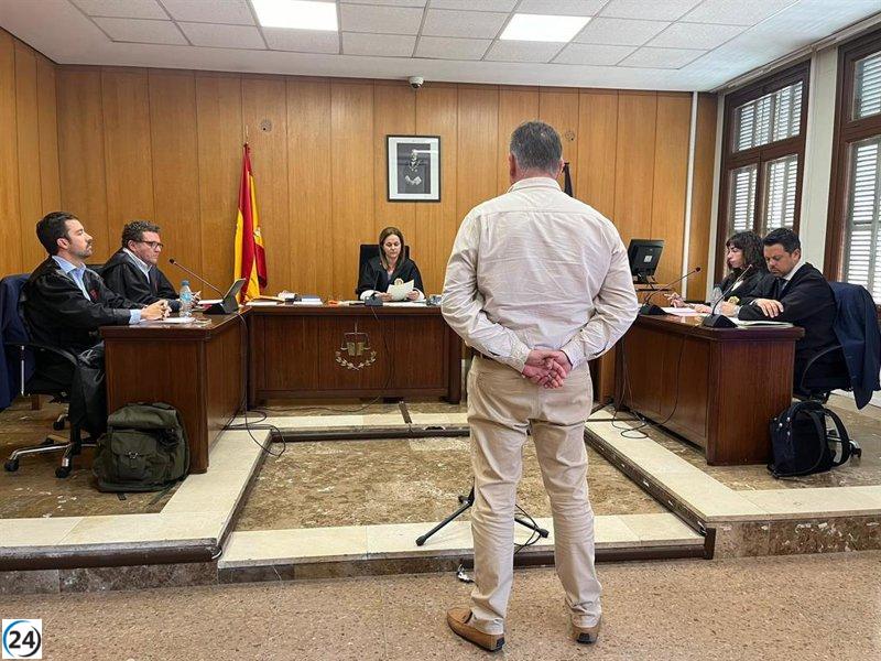 L'exgerent de l'Ibetec accepta 2 anys de presó reconeixent agressió sexual a una dona i atac a un policia.
L'exgerent de l'Ibetec accepta 2 anys de presó reconeixent agressió sexual a una dona i atac a un policia.