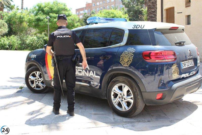 Detingut un jove per fer tocaments i besar a una menor de 14 anys a Palma.