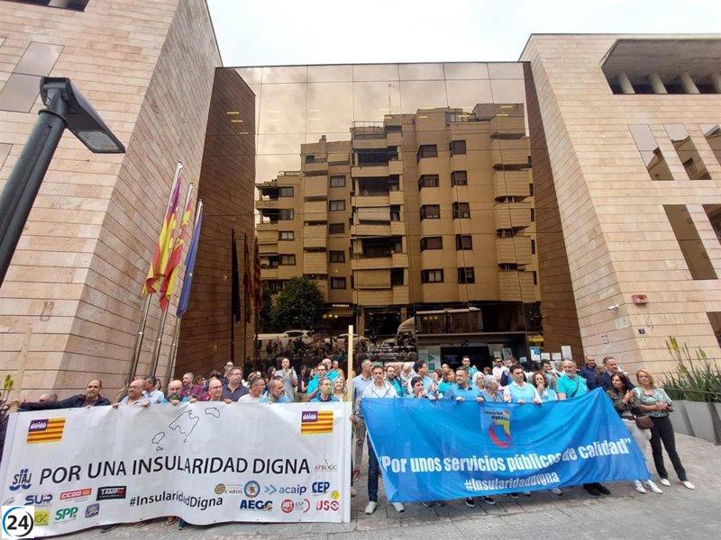 Un centenar de funcionaris de l'Estat a les Balears demanen al Govern actualitzar el plus d'insularitat.