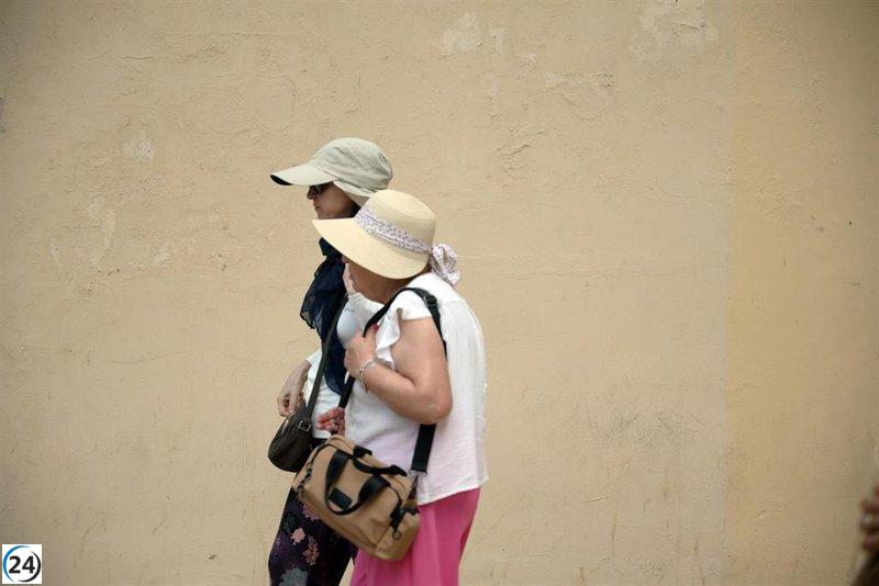 Mallorca i les Pitiüses, en alerta groga per la calor.