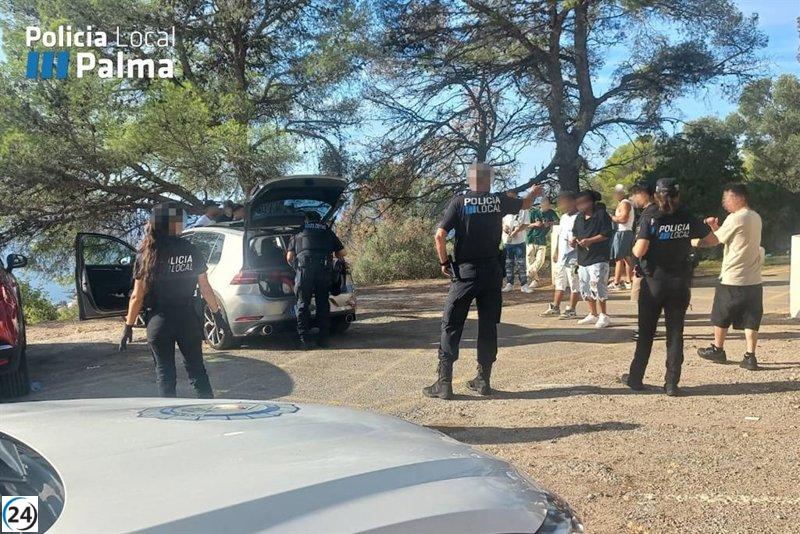 La Policia Local intervé en un botellón a Na Burguesa i interpel·la 18 denúncies.