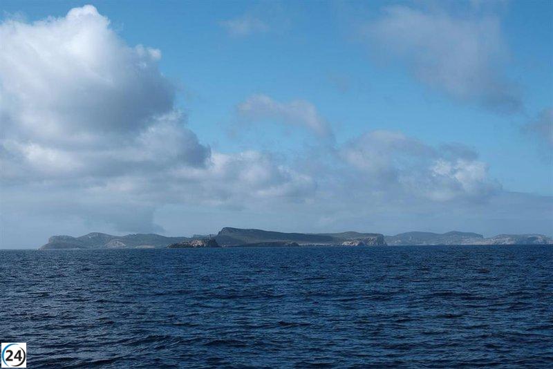 Rescatats 21 migrants magribins en una pastera al sud-est de Cabrera.