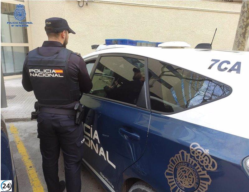 La Policia deté per detenció il·legal i maltractaments l'home apunyalat a Palma i posa en llibertat la seva dona.
